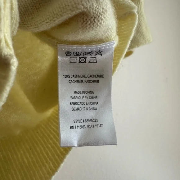 Minnie Rose • Puff Quarter Sleeve Cashmere Cardigan - Picture 3 of 6